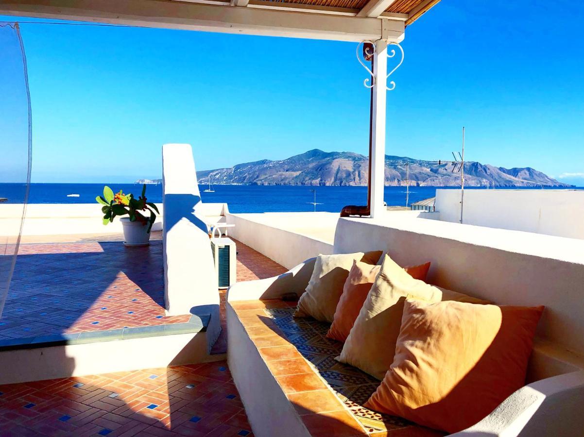 Antica Dimora Santa Marina Salina Bed & Breakfast エクステリア 写真