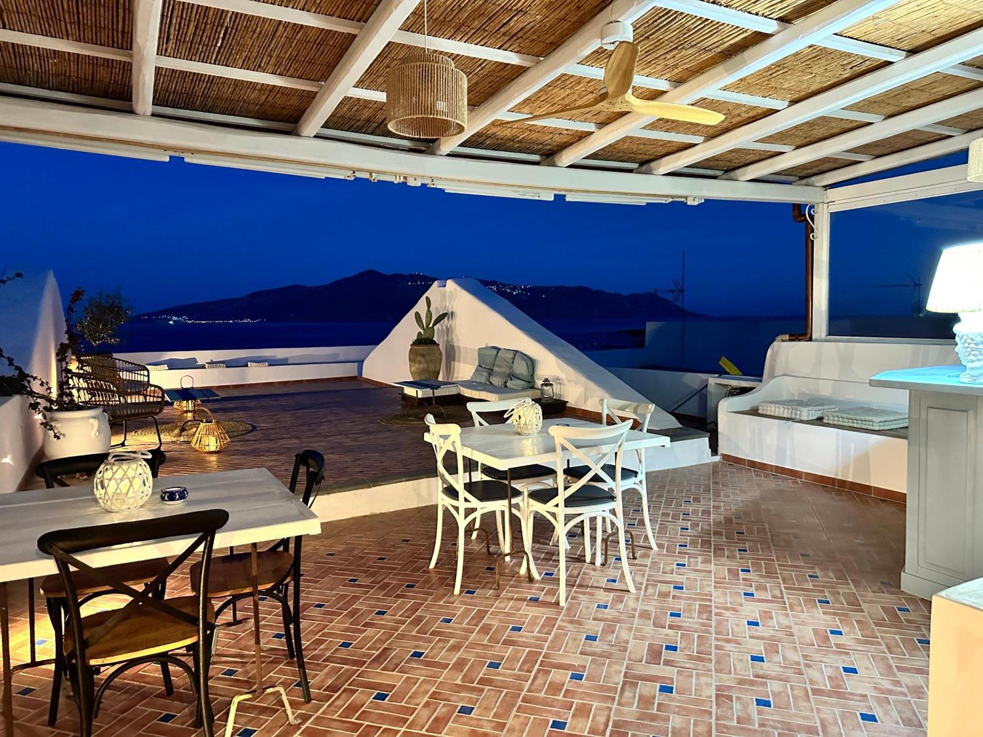 Antica Dimora Santa Marina Salina Bed & Breakfast エクステリア 写真